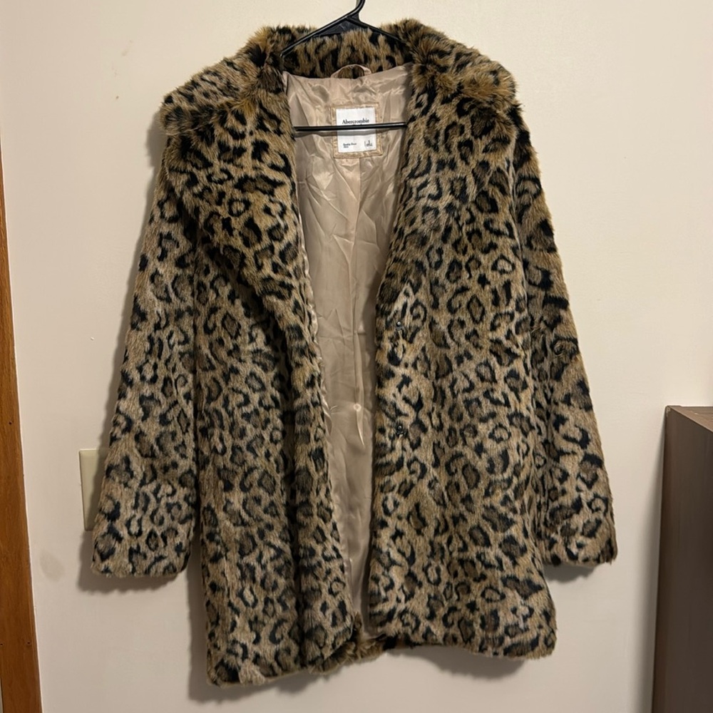 Abercrombie & Fitch Faux Fur Coat in Size Small